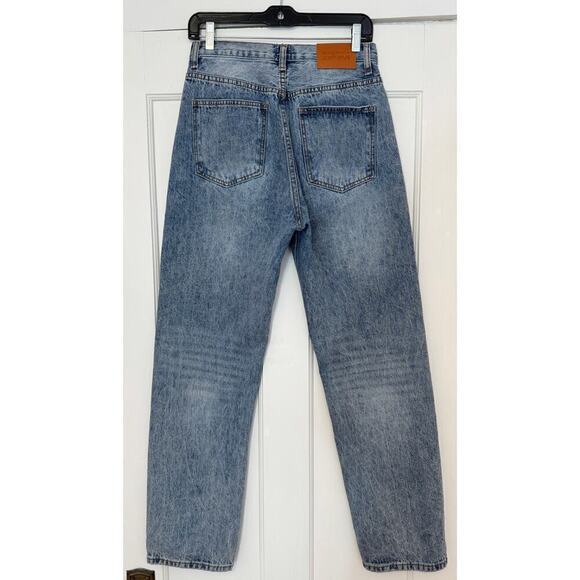 Princess Polly Asymmetrical Straightleg Light Wash Jeans Button Fly Size 2 - Picture 4 of 6